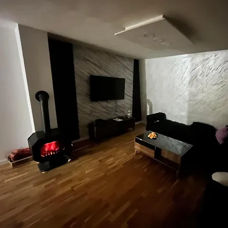 Apartman Lamija Apartment
